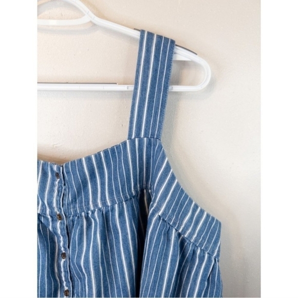 Old Navy Denim Blue White Stripe Women’s Large L Chambray Summer Tank Top EUC - Picture 5 of 7